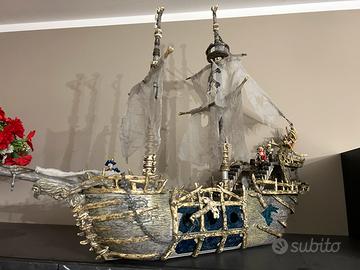 Mega blocks nave fantasma