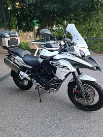 Benelli TRK 502 X