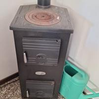 Stufa a legna bruciatutto SIDEROS