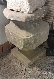 Piede per tavolo  in pietra 