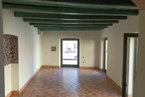 Raffinato locale commerciale