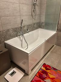 Vasca da bagno moderna