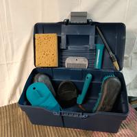 attrezzatura varia per equitazione bambini