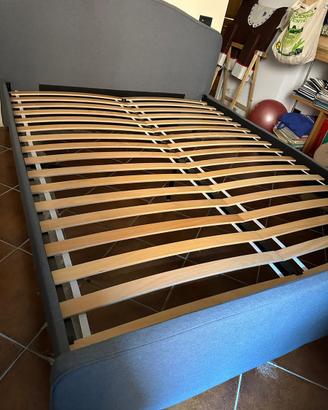 Letto matrimoniale imbottito ikea