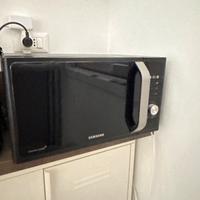 forno a microonde Samsung MG24F301IT