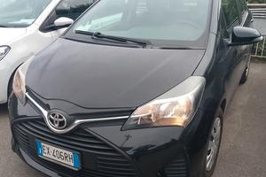 YARIS D4D Active