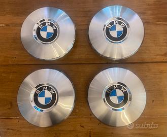 BMW 2002 E10 Borchie Ruota Coppe Nuove