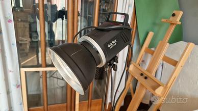 Luce Professionale per studio fotografico