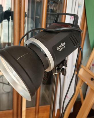 Luce Professionale per studio fotografico
