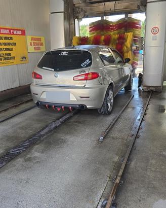 alfa romeo 147 1.9 16v 