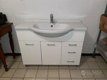 Mobiletto da bagno - 106x84x40 cm