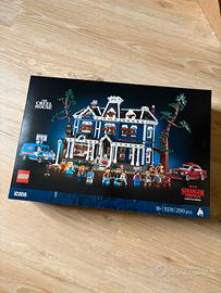 LEGO Stranger Things: The Creel House Set #11370