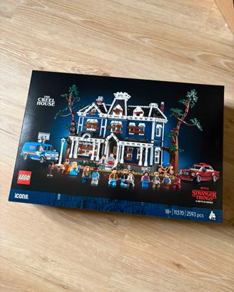 LEGO Stranger Things: The Creel House Set #11370