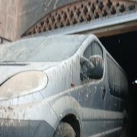 opel vivaro solo per ricambio 