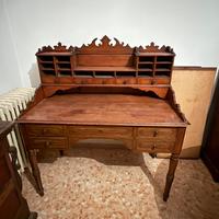 Scrivania