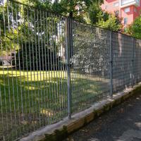 Recinzione in pannelli zincati