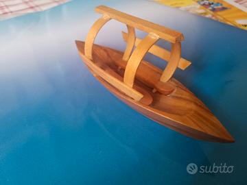 Modellino barca vintage, legno