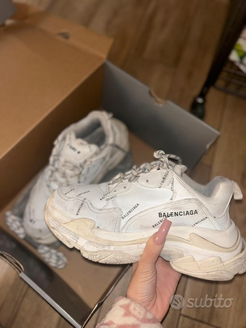 Balenciaga triple s on sale subito