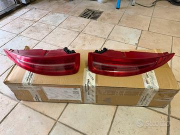 Fanali posteriori, supplementari e dischi porsche