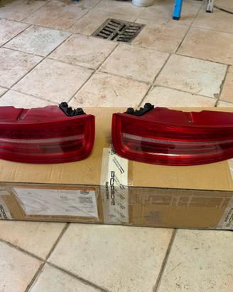 Fanali posteriori, supplementari e dischi porsche