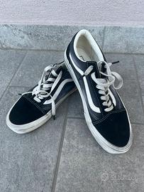 VANS OLD SKOOL