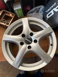 Set Cerchi Lega 6,5J x 16 H2 ET40 5 Fori 4 Pezzi