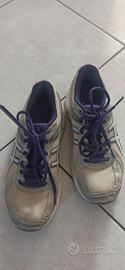 Scarpe Asics da donna