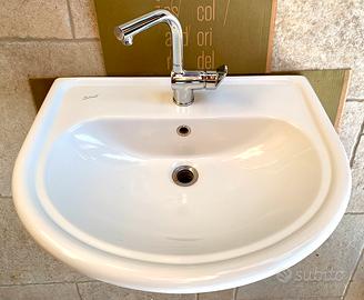 Lavabo semincasso e water Dolomite serie Clodia