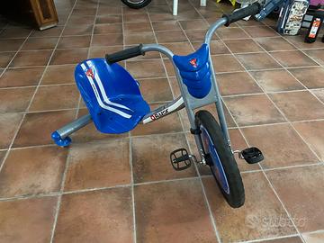 DRIFT TRIKE RAZOR TRICICLO