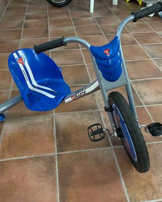 DRIFT TRIKE RAZOR TRICICLO