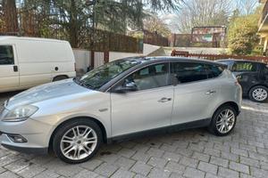 Lancia Delta 1.6 MJT DPF Argento