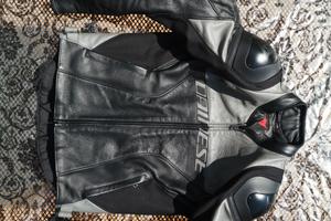 giacca moto 46 dainese come NUOVA pelle