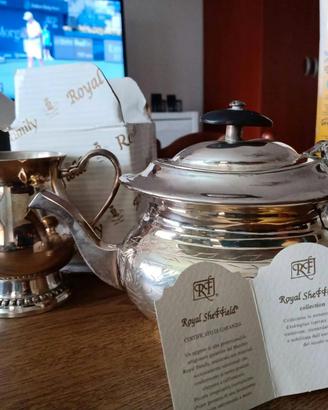 Teiera vintage Sheffield Royal Family