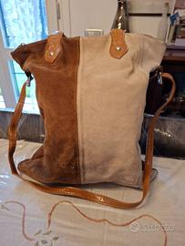 Borsa in pelle scamosciata