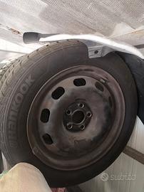 4 Hankook invernali 185 60 15+ cerchi