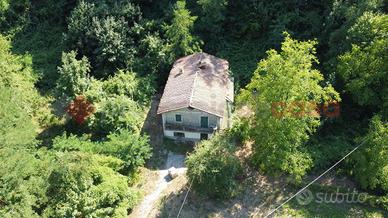 Casa Indipendente Gallicano [UM61GBVRG]