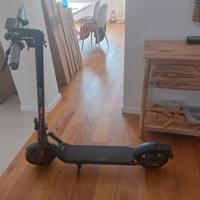 Monopattino elettrico 25 km