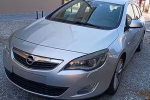 Opel Astra j 
