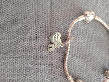 bracciale e charms pandora 