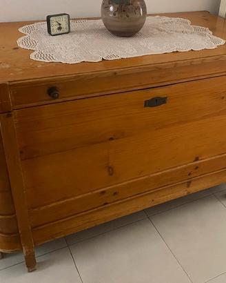 Cassone il legno del 1800
