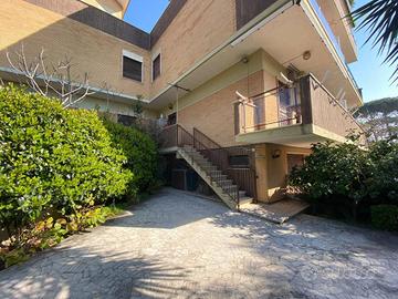 Villa di 135 m² con 4 locali e box auto a Anzio