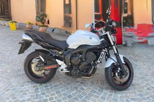 Yamaha FZ6 S2