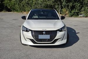 Peugeot 208 GT 