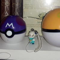 Lotto 3 Sfere Poke ball e Figures Pokemon,Pikachu