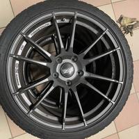 Cerchi OZ con pneumatici da 20 per Porsche 911 991