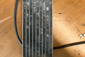 Radiatore destro am6