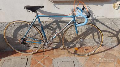 Peugeot Pfn 10 corsa vitus 181