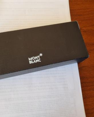 Scatola in cartoncino nero per penna Montblanc