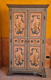 Armadio Legno Massello Dipinto a Mano