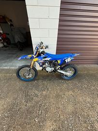 85 moto cross yamaha